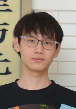 黄潇